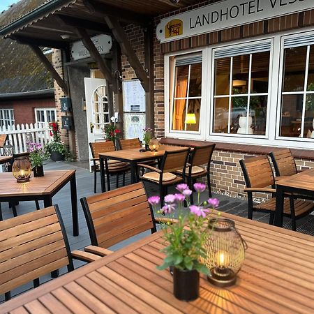 Landhotel Vessens Hoff Buchholz in der Nordheide Buitenkant foto